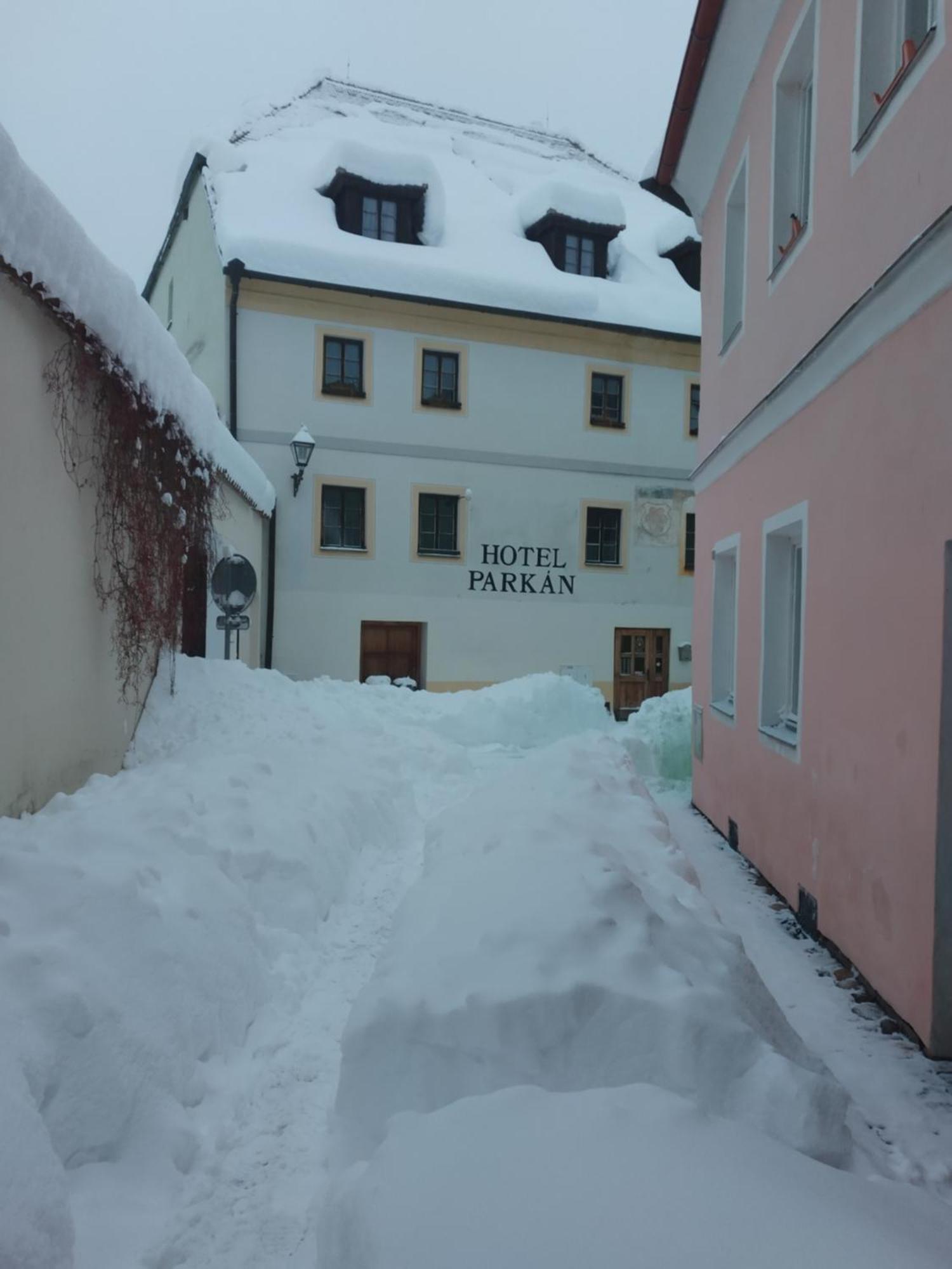 Hotel Parkan Prachatice Exterior photo