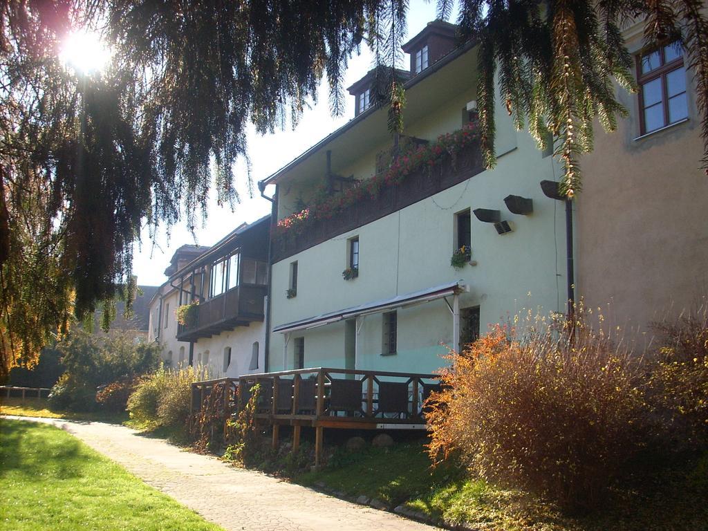 Hotel Parkan Prachatice Exterior photo