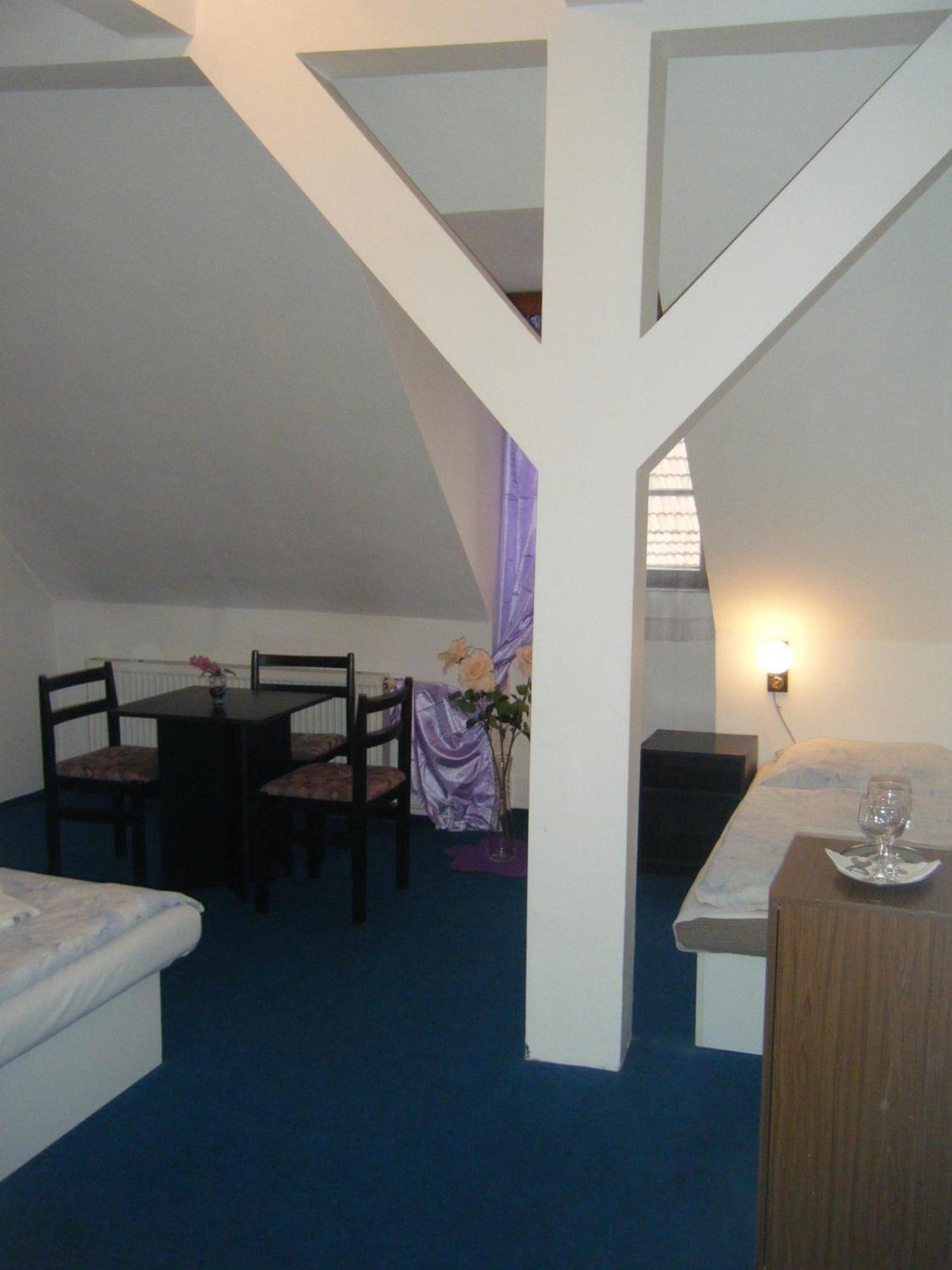 Hotel Parkan Prachatice Room photo